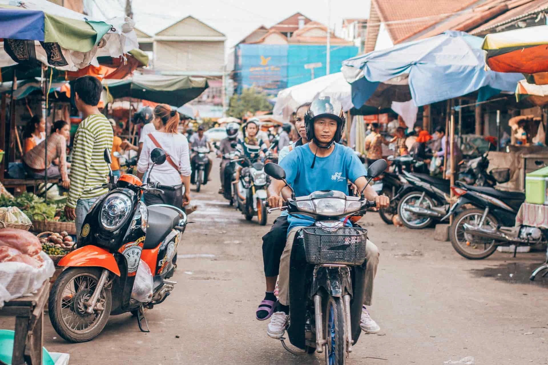 huong-dan-cac-mau-cau-thuong-su-dung-khi-tham-gia-giao-thong-ma-ban-can-phai-biet